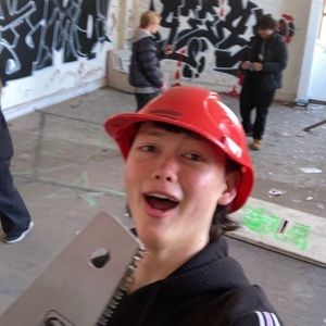 Meet your Posher, Dion